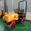 1.5ton Hydraulic Pump Mini Vibrating Road Roller Machine (FYL-900)